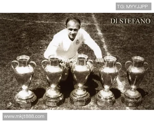 足球明星10号签名背后的故事与传奇成就揭秘 足球明星10号签名背后的故事与传奇成就揭秘