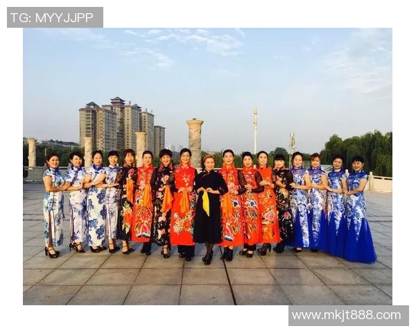 南京排球队在欧锦赛中的团队协作展现出卓越实力与默契配合