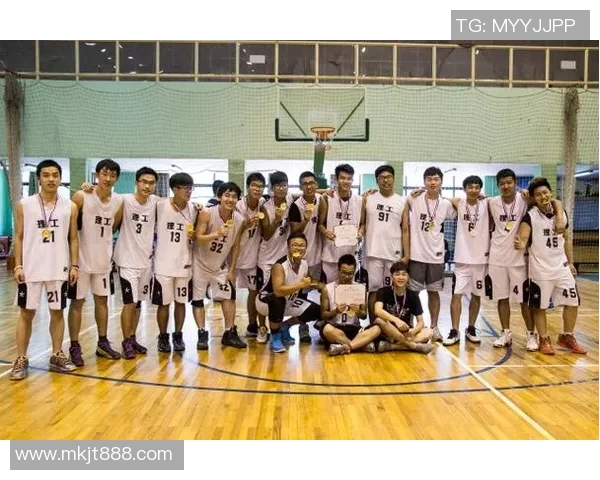 广州篮球队强势崛起荣登篮球状态排行榜第三名